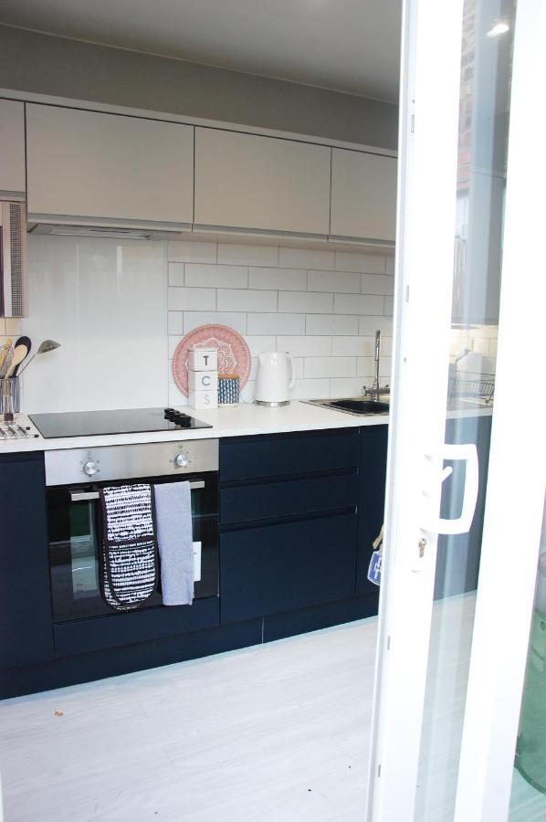 Bishy Road Retreat Villa York Ngoại thất bức ảnh