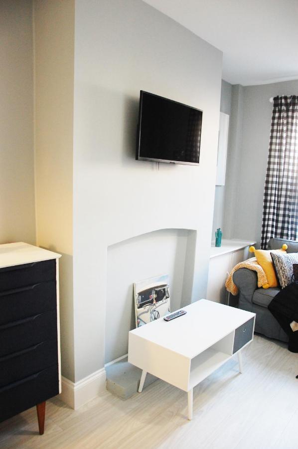 Bishy Road Retreat Villa York Ngoại thất bức ảnh